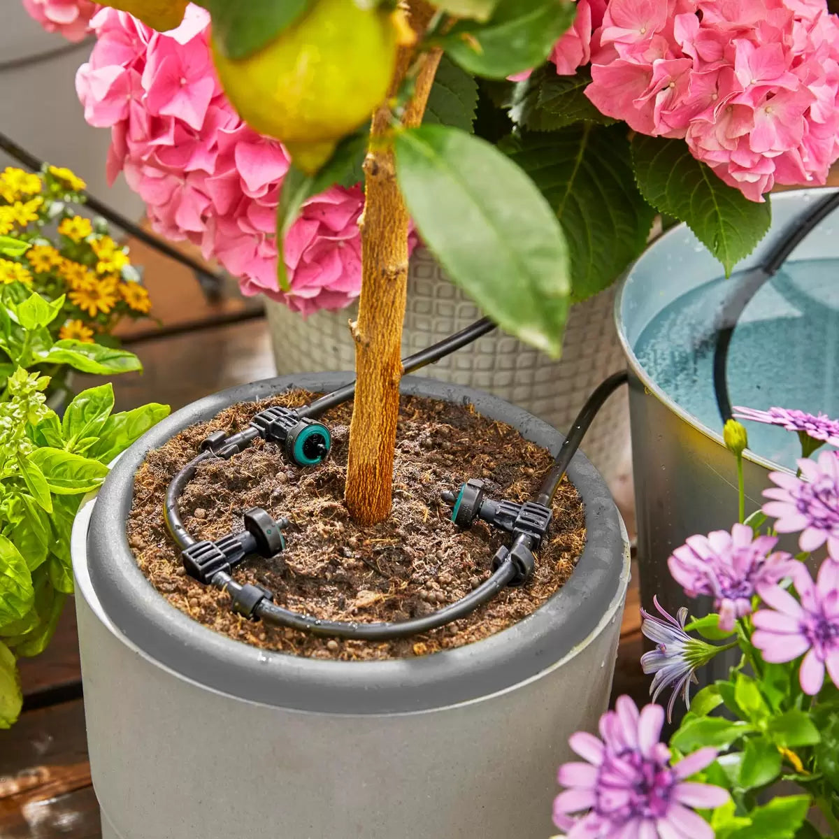 Gardena AquaBloom Solar-Powered Irrigation Set – Off-Grid Plant Care