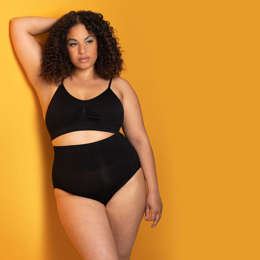 Evenlina Sculpting shapewear brief in noir