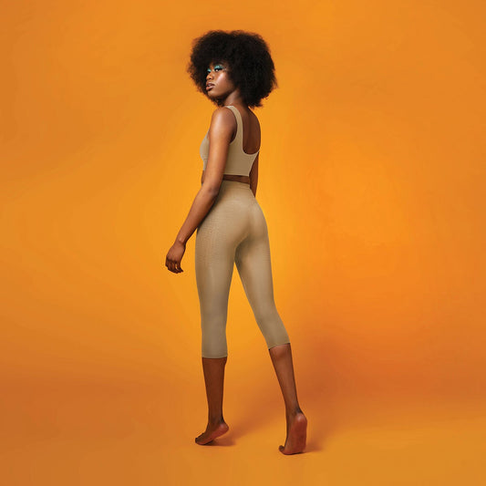 Evenlina capri firm compression leggings in almond