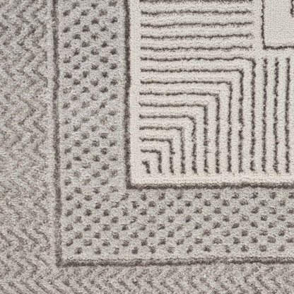 Glitz silver border runner – alternate view 5