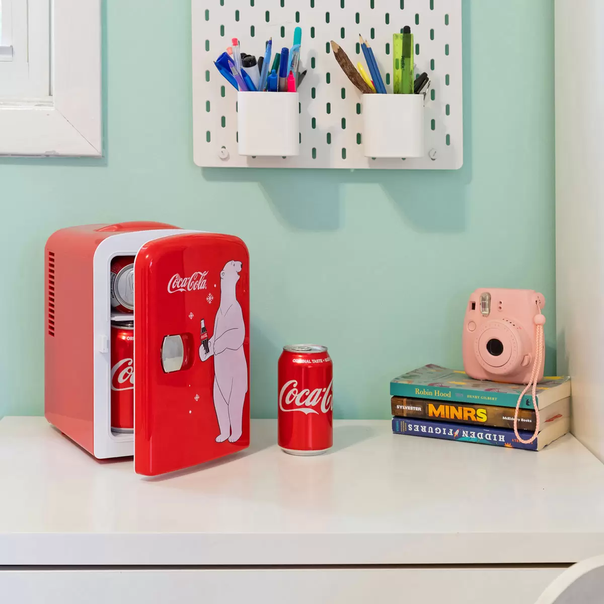 Coca-Cola 4L Mini Fridge – 6-Can Portable Thermoelectric Cooler & Warmer