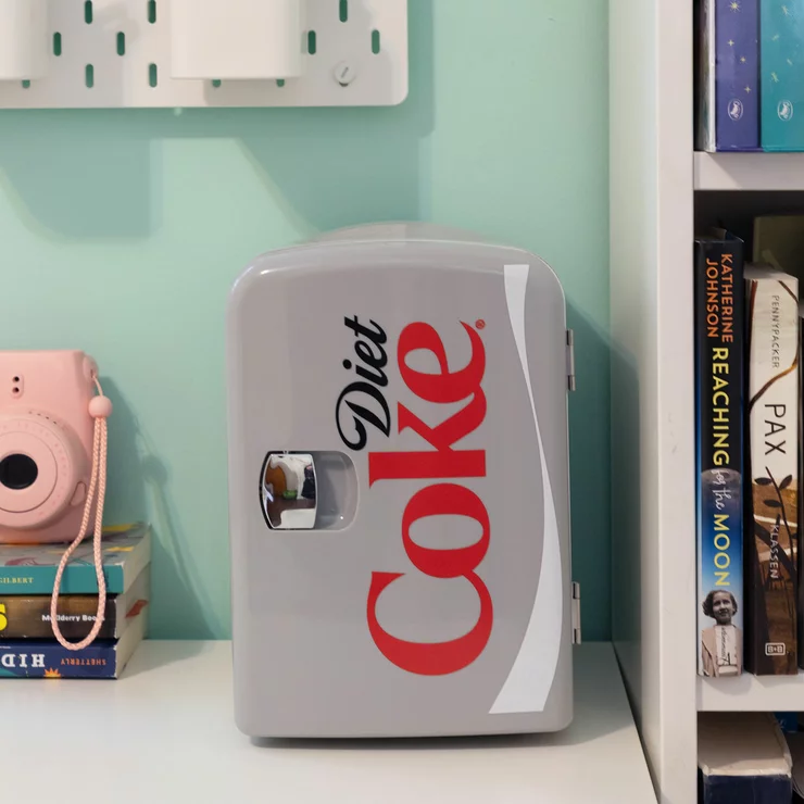 Coca-Cola 4L Mini Fridge – 6-Can Portable Thermoelectric Cooler & Warmer