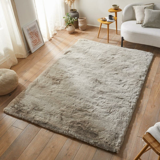 Concept Looms Heavenly faux fur mink shaggy rug taupe 50 mm pile