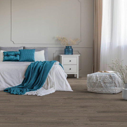 Golden Select Ancient Oak AC5 14mm laminate flooring 1.146 m² pack