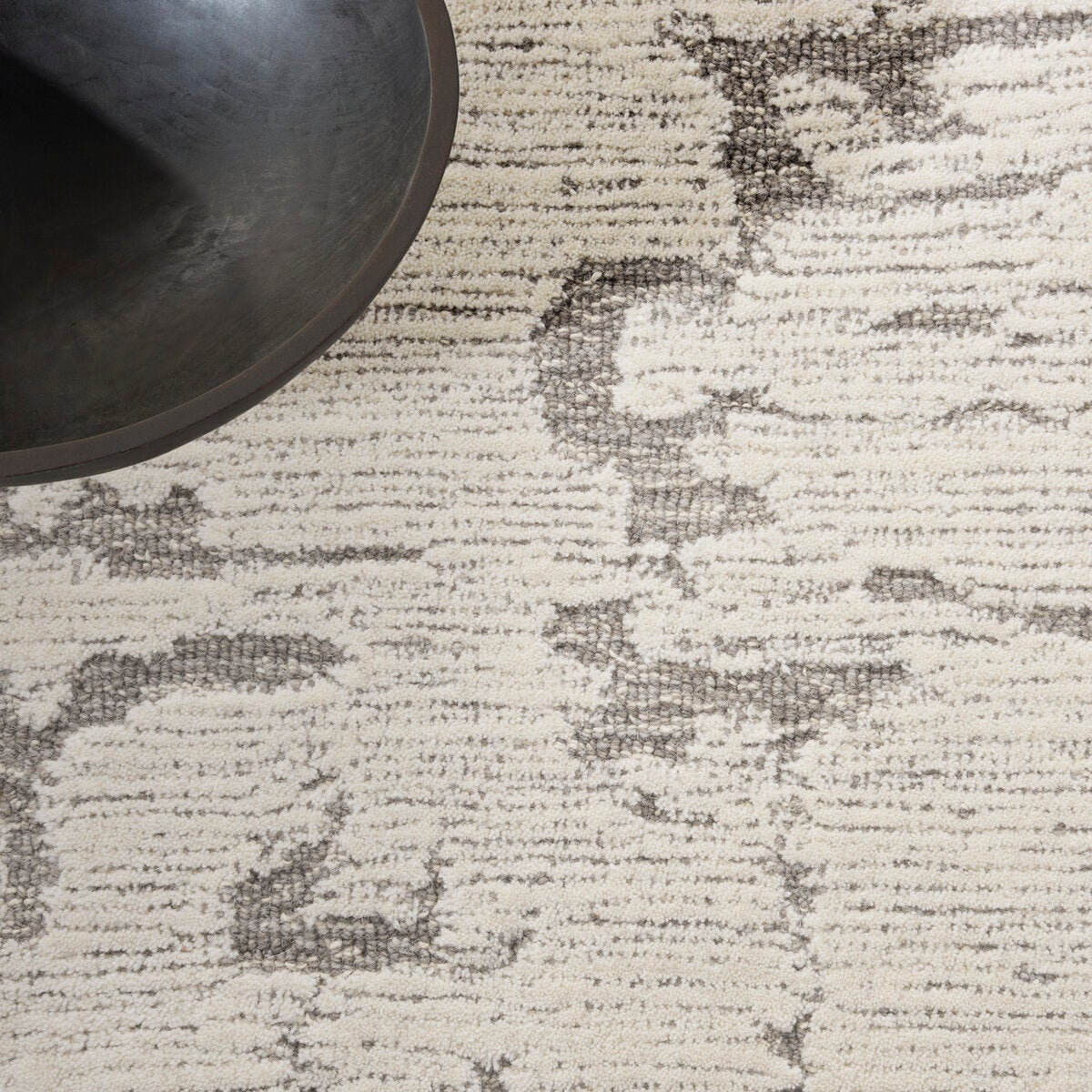 Calvin Klein Sculptural Grey rug – alternate view 3