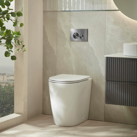 Tavistock Curve rimless back to wall toilet with slim seat