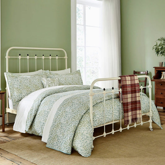 Morris & Co Willow Boughs Leaf Green cotton duvet cover set