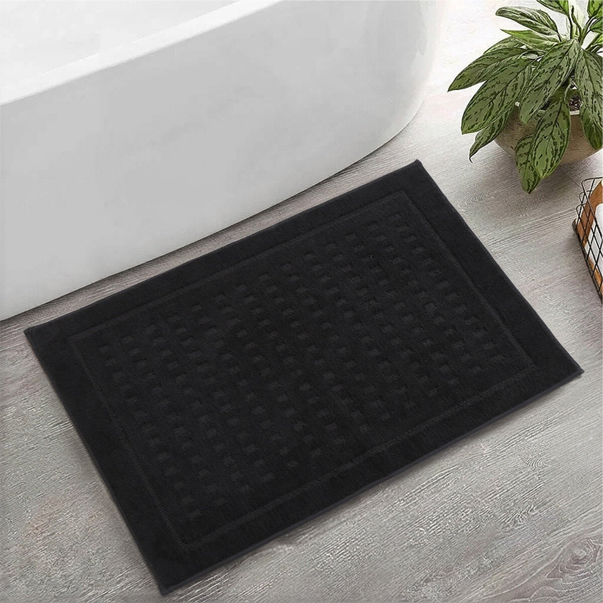 Whitley Willow bath mat – alternate view 3