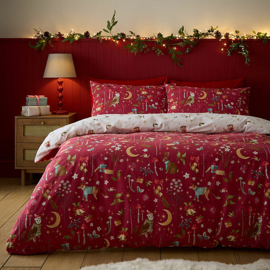 Catherine Lansfield Christmas Enchanted Twilight reversible duvet cover set, red