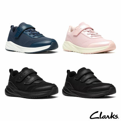 Side profile of the black Clarks Kids Deyes Coast Trainer featuring dual riptape straps, padded collar, and reinforced toe bumper on a clean background.