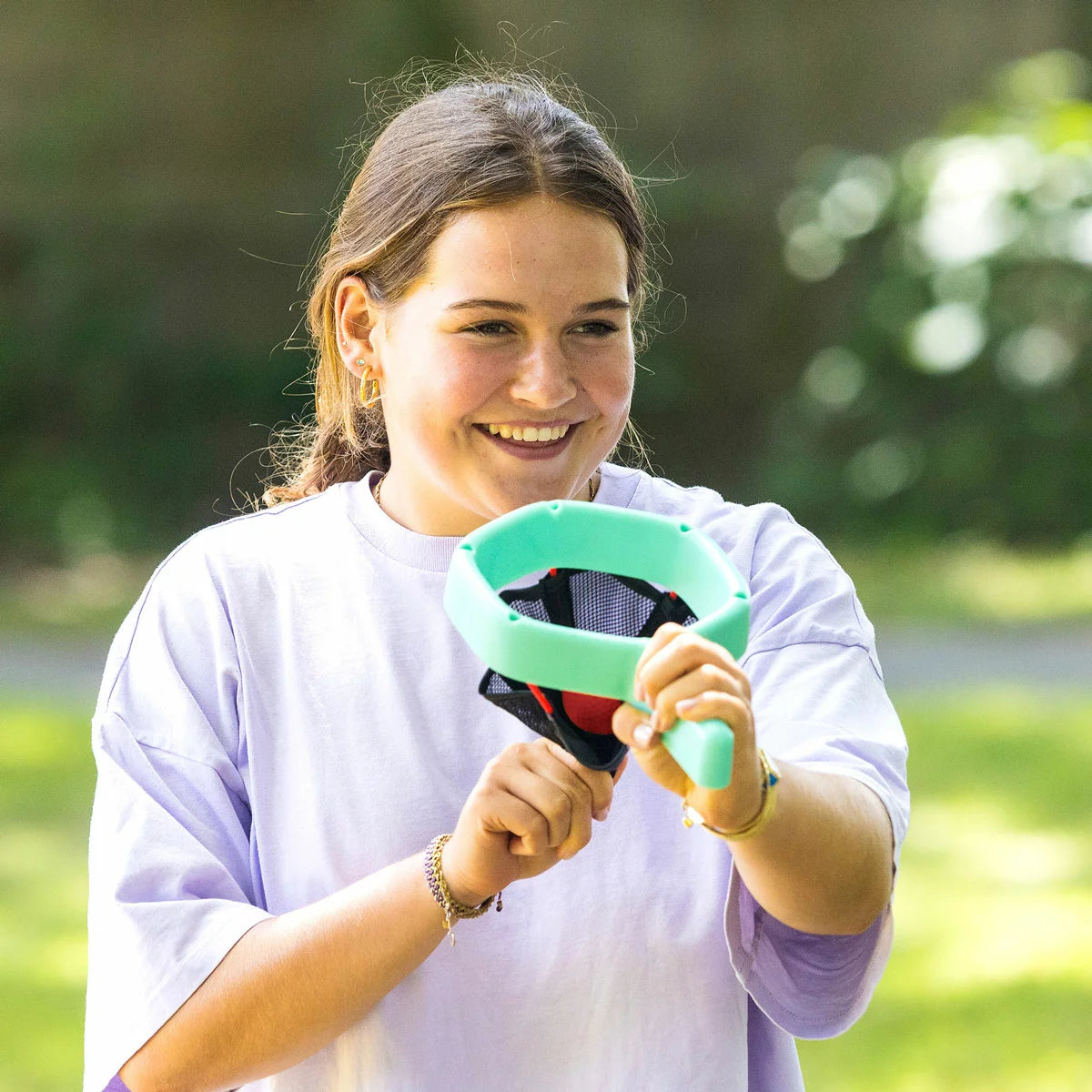 Dodgi Shoot and Catch 4 Pack outdoor catch ball game set for kids and teenagers aged 10 and above/3