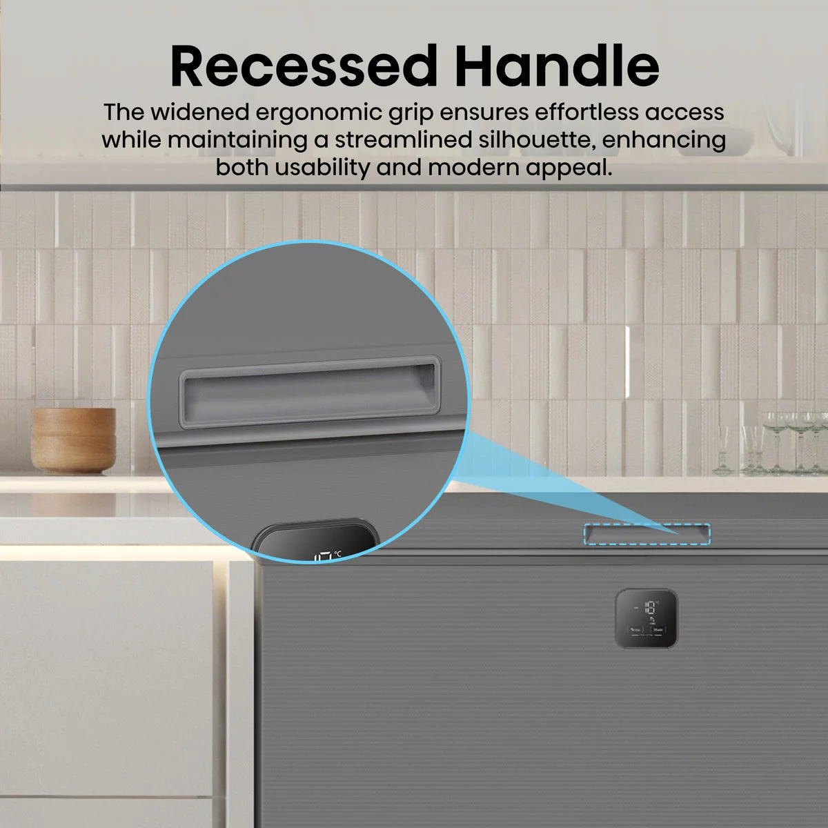 Hisense FT280WN3SGD 277L D Rated Chest Freezer in Silver with large-capacity frozen food storage and reliable cooling technology.