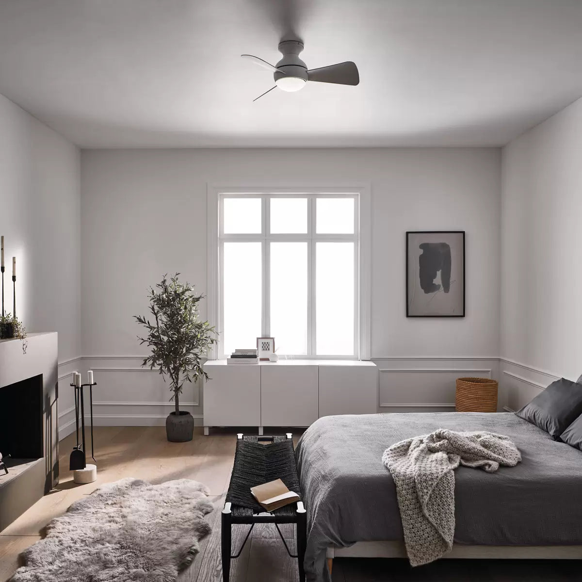 Kichler Sola 3 blade 86cm indoor ceiling fan with remote control and modern aerodynamic design