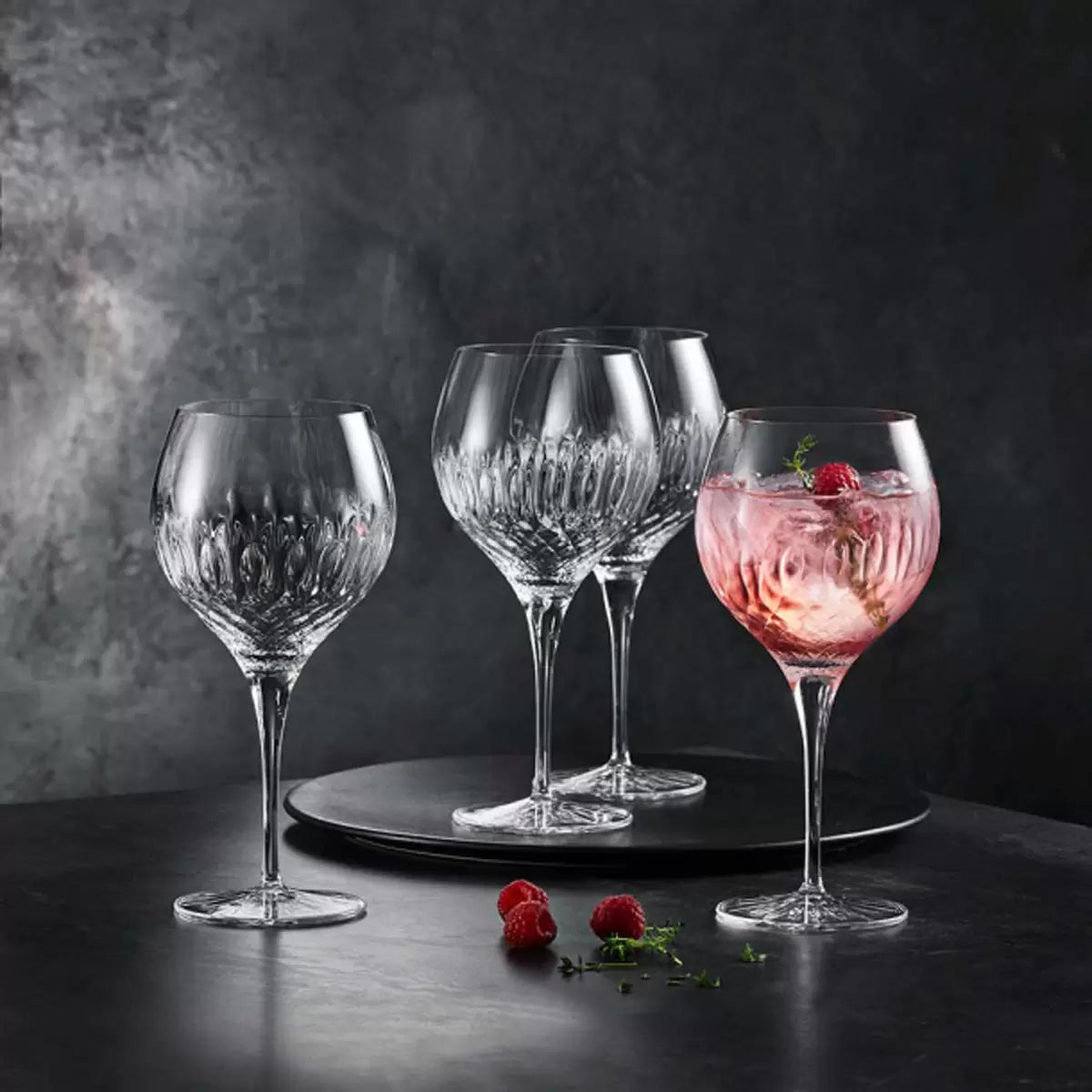 Luigi Bormioli Diamante 650ml crystal gin glasses 8 pack featuring large balloon bowl design for gin and tonic cocktails