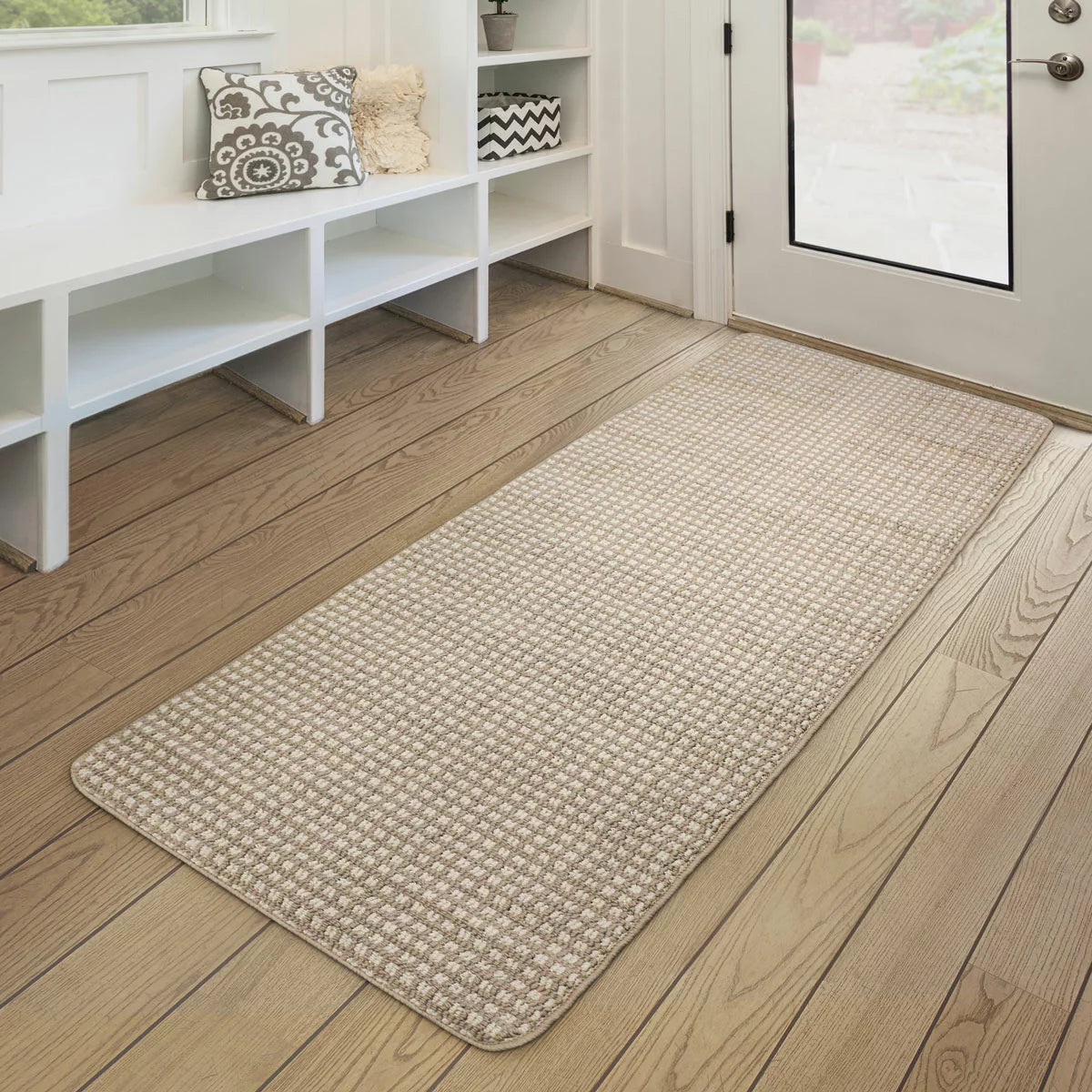 Multy Home Accent Floor Runner 60x183 cm available in 4 designs, durable non-slip hallway and kitchen rug for home décor.