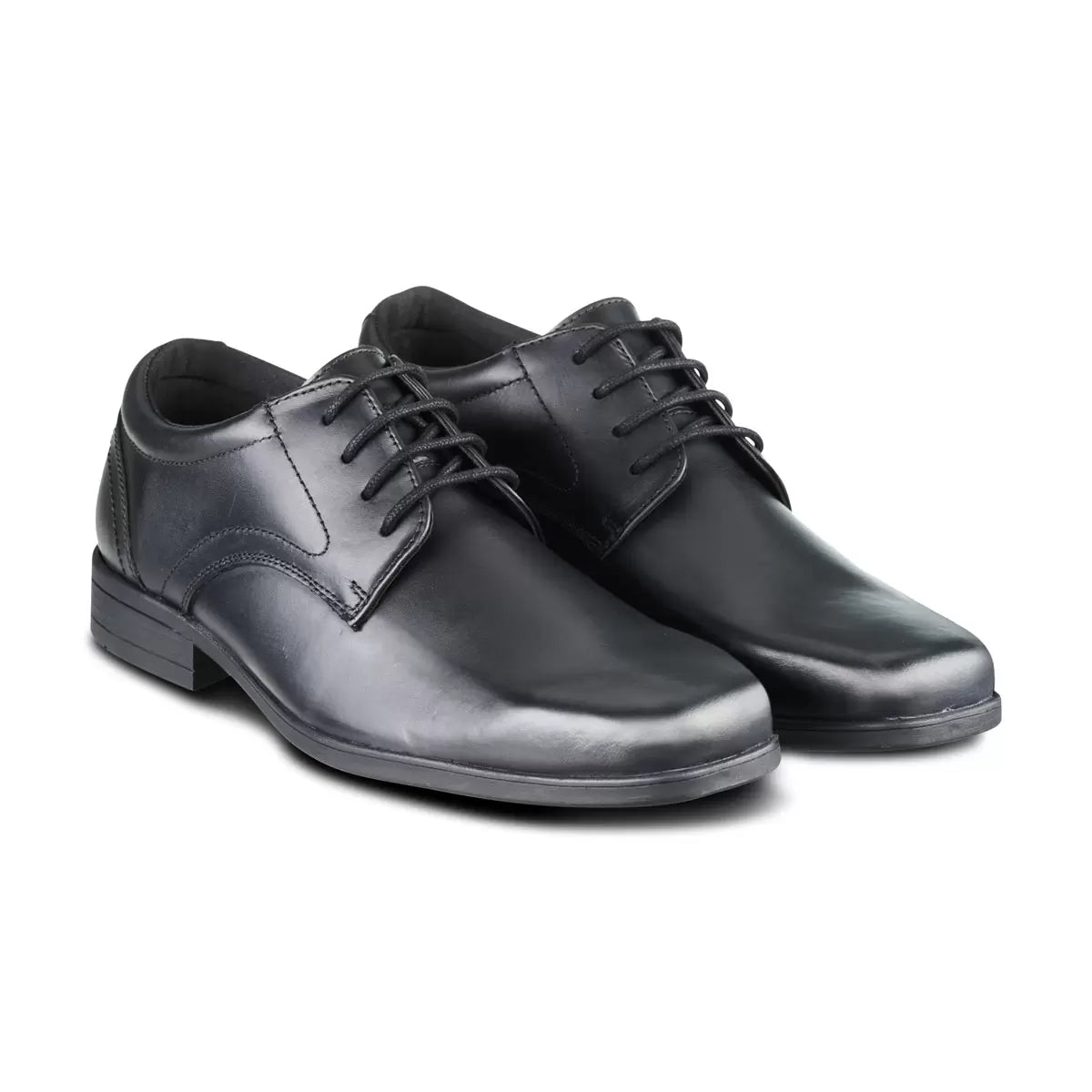 TeⓇm Thomas boys leather lace up school shoes in black with durable sole