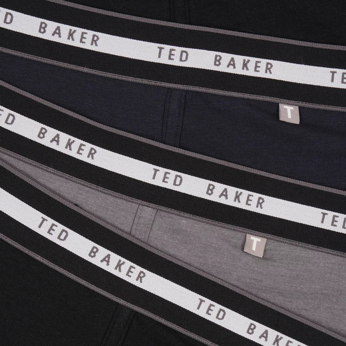 Ted Baker Men's Boxers 4 Pack in soft cotton with elastic waistband and stylish patterns/4