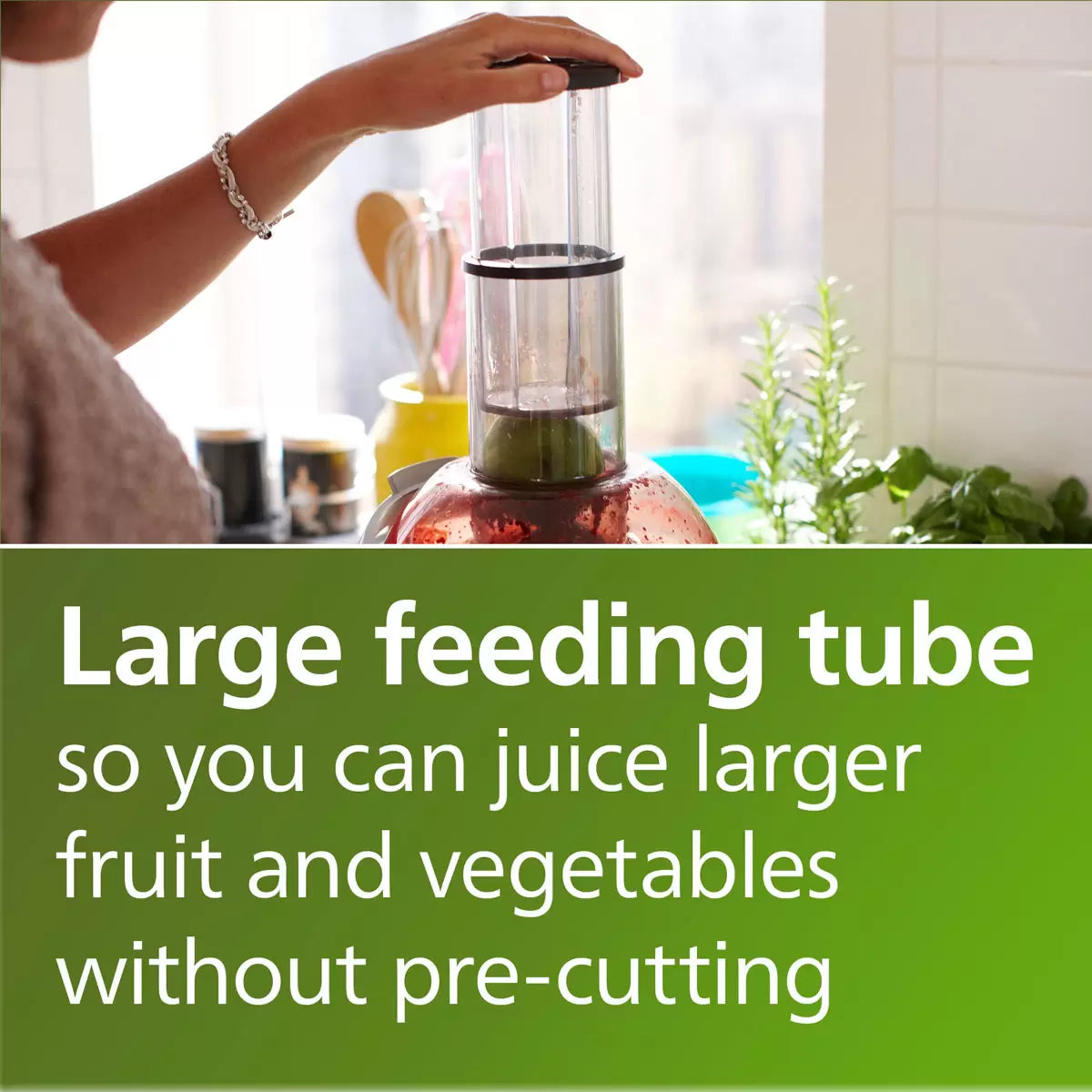 Philips Viva Juicer HR1855/70 Black | Fast Whole Fruit Juicing | Health-Conscious Families