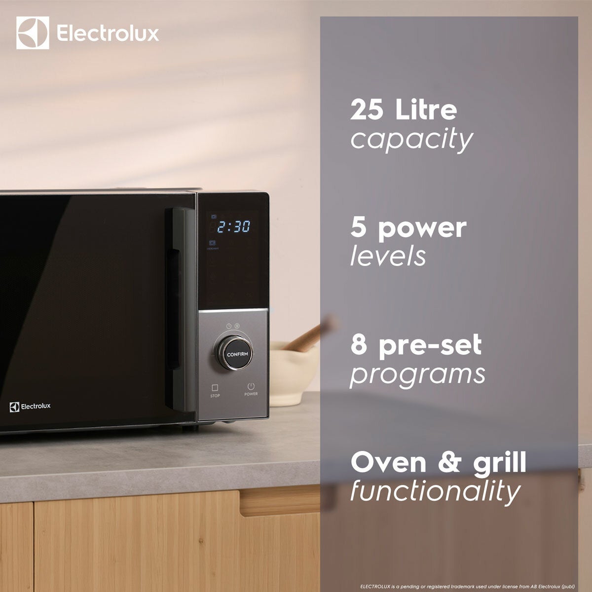 Electrolux 25L combination microwave with grill, view 2