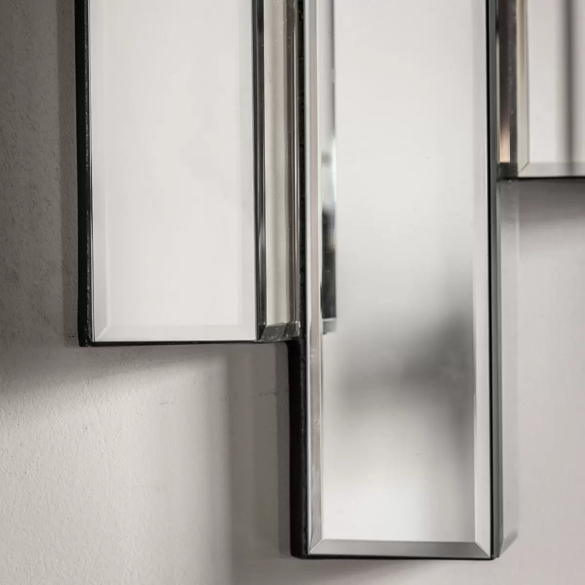 Gallery Almada Mirror 110x121cm | Modern Wall Design | Contemporary Living Spaces