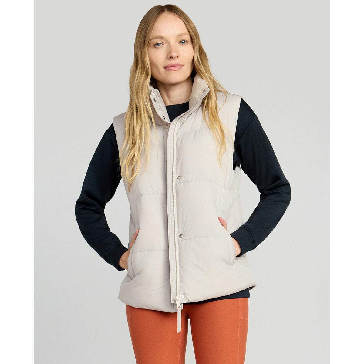 Mondetta women's puffer vest cream, main view