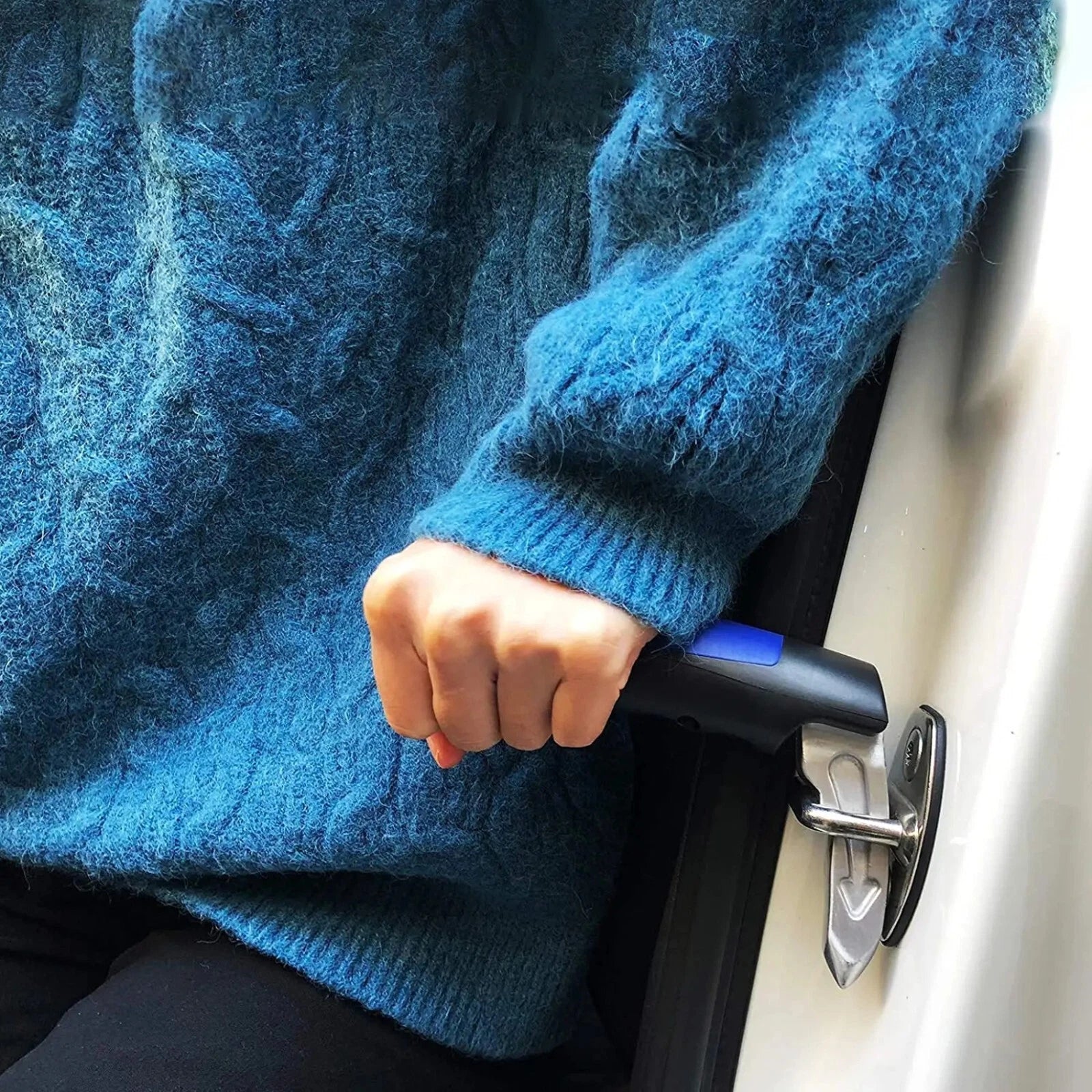 Portable 2 in 1 car door handle grab bar mobility aid for safe car entry support-5
